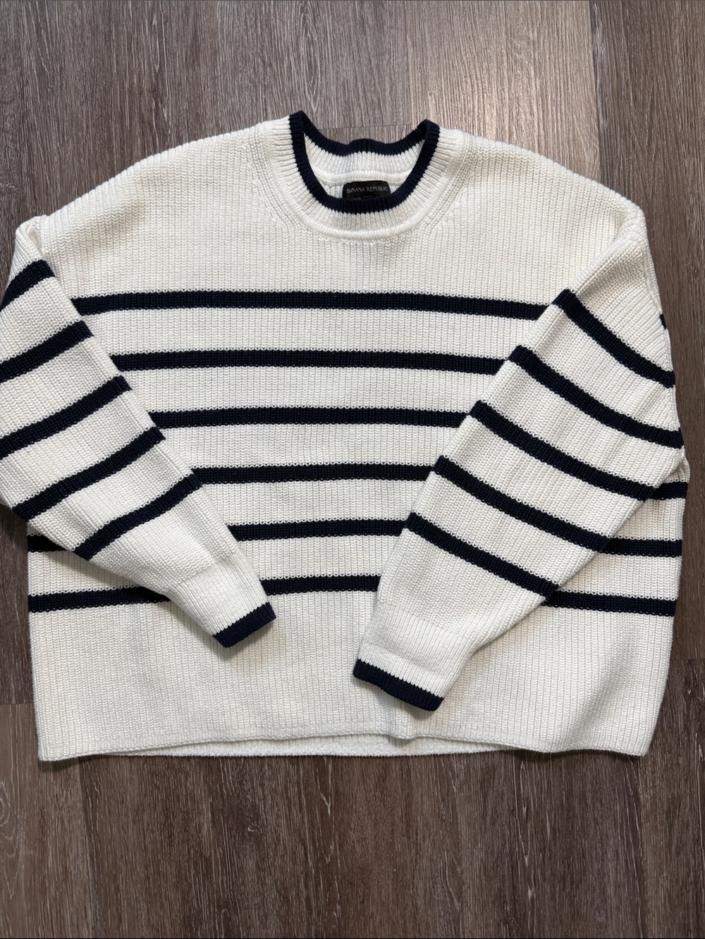 Banana Republic Cream Crewneck Sweater with Navy Stripes M
